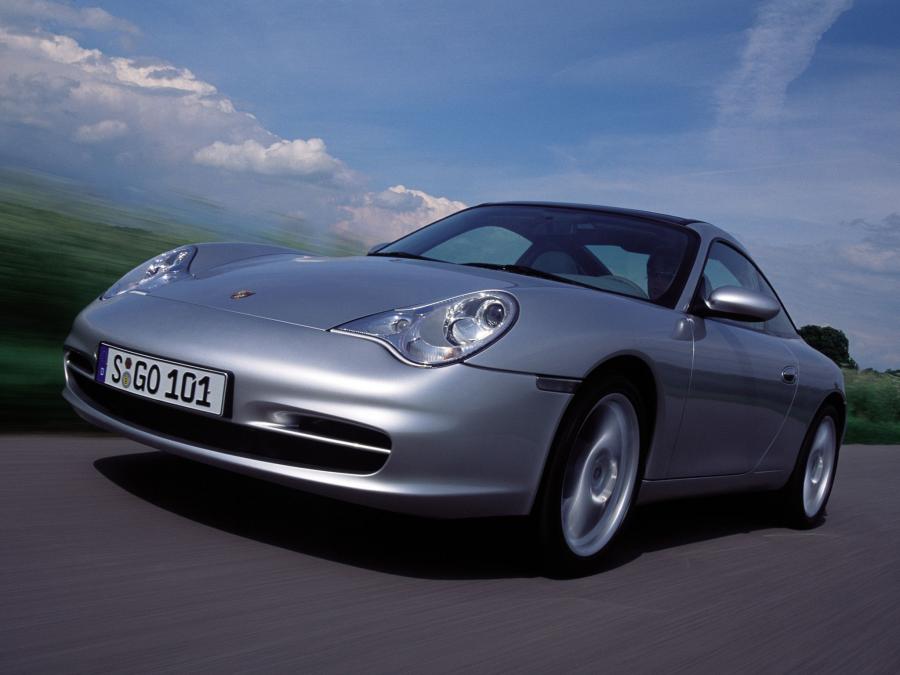  Porsche 911 Targa 2001 года  (фото 4 из 50)